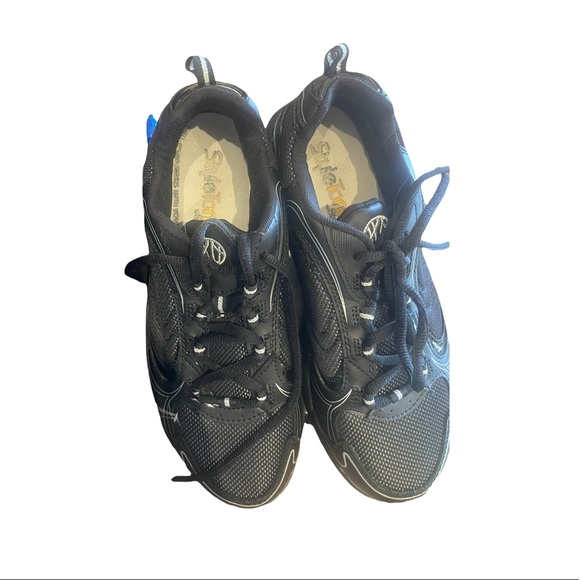 Style Toners by Slyle & Co Shoes size 8.5 black great condition no box. - Picture 7 of 7